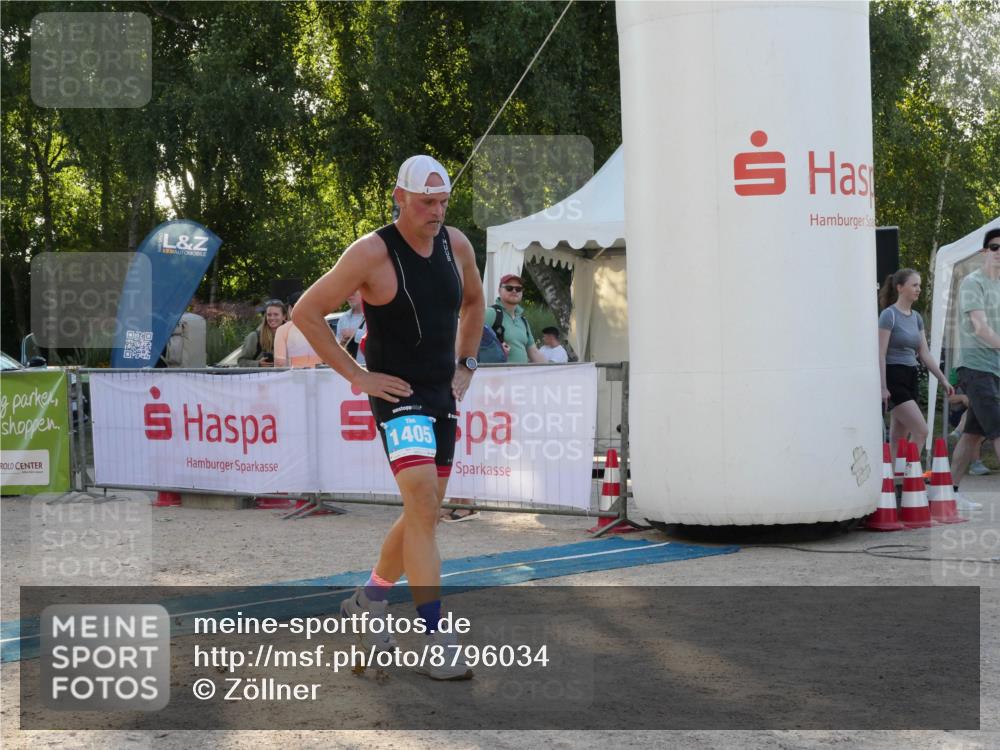 07.09.2025 - 19. Norderstedt Triathlon Zöllner http://msf.ph/oto/8796034 07.09.2025 17:08:35 Ziel 1405 meine-sportfotos.de