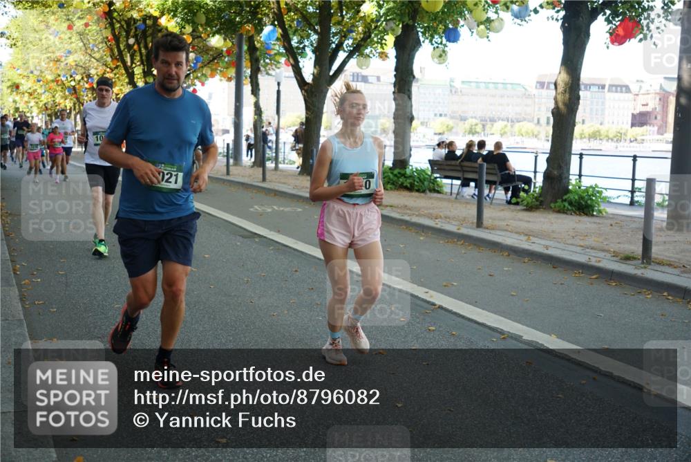 07.09.2025 - BARMER Alsterlauf Yannick Fuchs http://msf.ph/oto/8796082 07.09.2025 11:44:19 Laufen 10, 21 meine-sportfotos.de