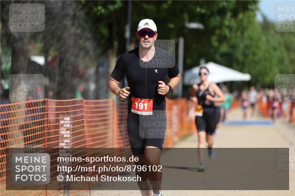 07.09.2025 - 19. Norderstedt Triathlon Michael Strokosch http://msf.ph/oto/8796102 07.09.2025 12:19:07 Laufen 191, 1187 meine-sportfotos.de