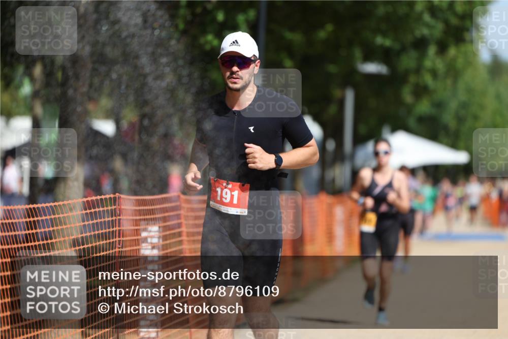 07.09.2025 - 19. Norderstedt Triathlon Michael Strokosch http://msf.ph/oto/8796109 07.09.2025 12:19:07 Laufen 191, 1187 meine-sportfotos.de