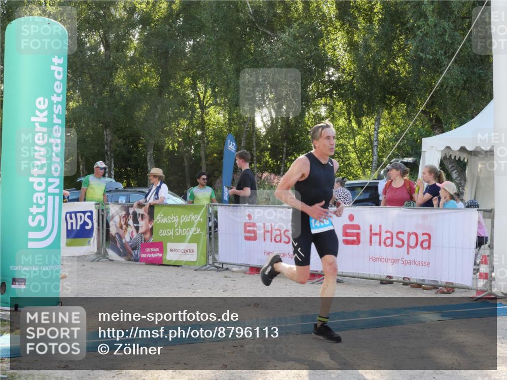 07.09.2025 - 19. Norderstedt Triathlon Zöllner http://msf.ph/oto/8796113 07.09.2025 17:11:07 Ziel 408, 945, 1410 meine-sportfotos.de