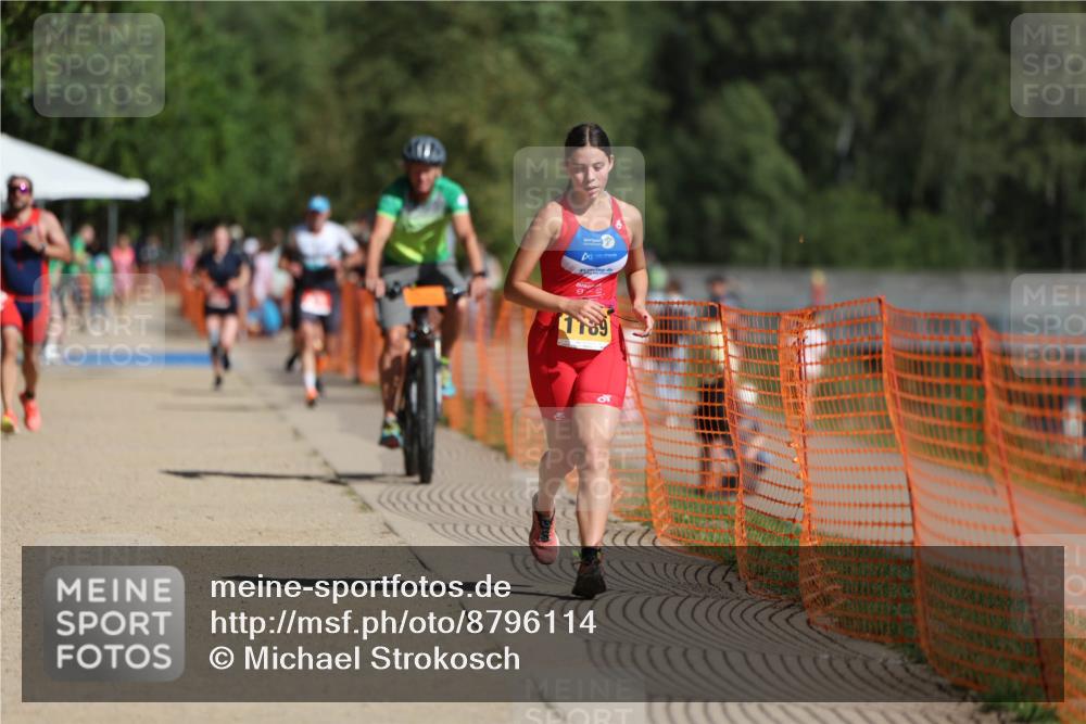 07.09.2025 - 19. Norderstedt Triathlon Michael Strokosch http://msf.ph/oto/8796114 07.09.2025 11:54:26 Laufen 238, 1189 meine-sportfotos.de
