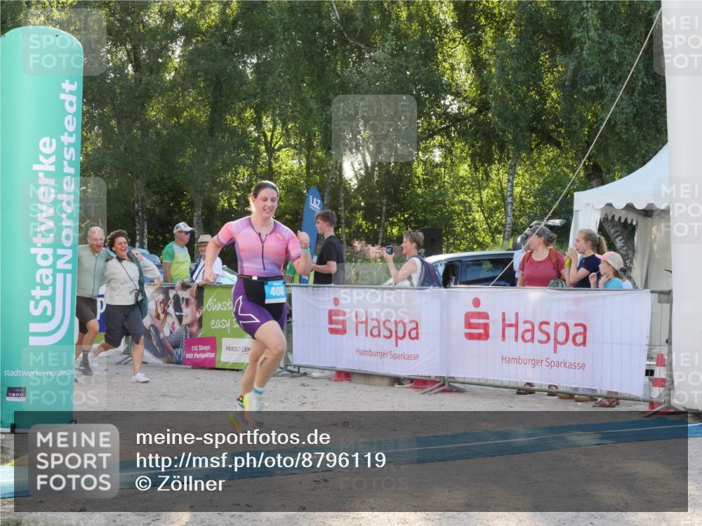 07.09.2025 - 19. Norderstedt Triathlon Zöllner http://msf.ph/oto/8796119 07.09.2025 17:11:08 Ziel 408, 945, 1410 meine-sportfotos.de