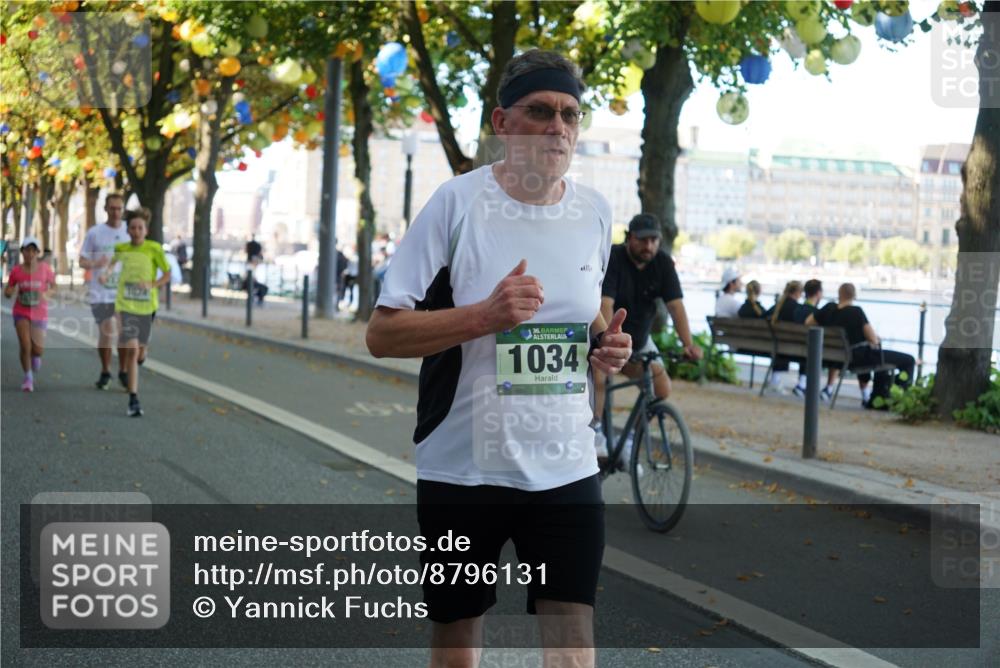 07.09.2025 - BARMER Alsterlauf Yannick Fuchs http://msf.ph/oto/8796131 07.09.2025 11:44:21 Laufen 36, 1034 meine-sportfotos.de