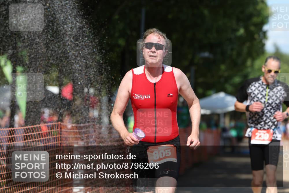 07.09.2025 - 19. Norderstedt Triathlon Michael Strokosch http://msf.ph/oto/8796206 07.09.2025 13:53:23 Laufen 230, 790, 805 meine-sportfotos.de