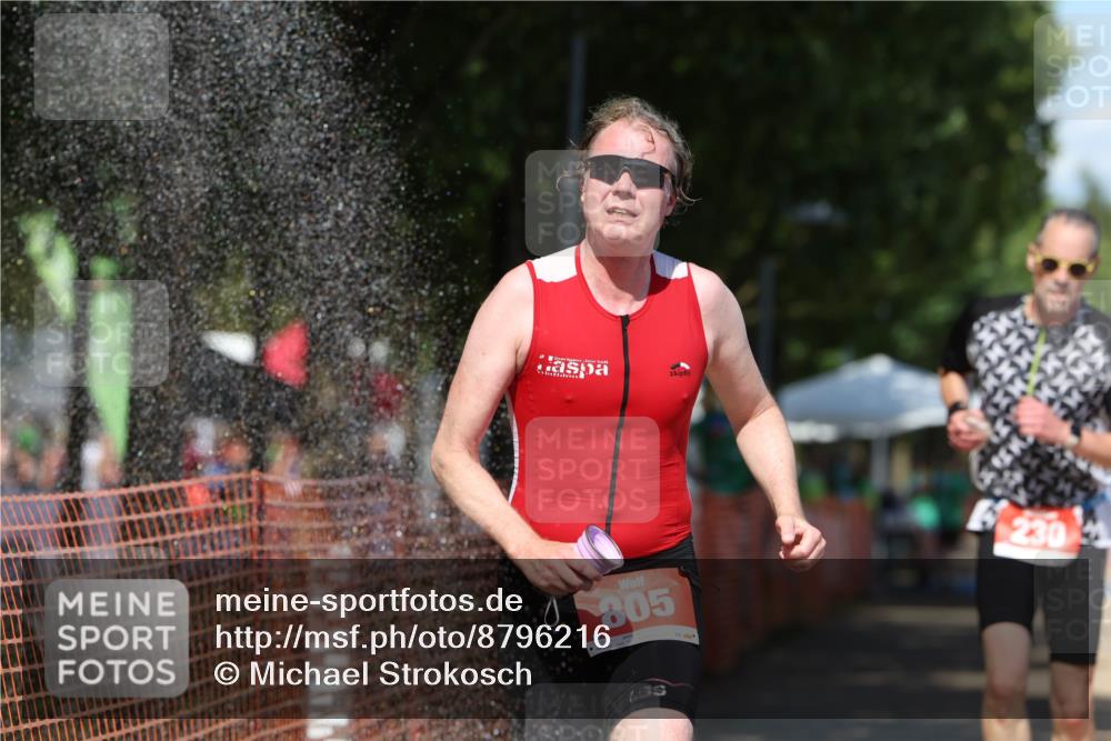 07.09.2025 - 19. Norderstedt Triathlon Michael Strokosch http://msf.ph/oto/8796216 07.09.2025 13:53:23 Laufen 230, 790, 805 meine-sportfotos.de
