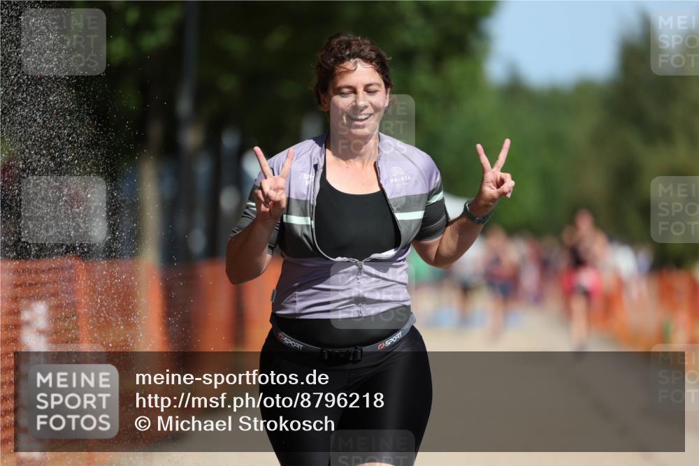 07.09.2025 - 19. Norderstedt Triathlon Michael Strokosch http://msf.ph/oto/8796218 07.09.2025 12:19:19 Laufen 1286 meine-sportfotos.de