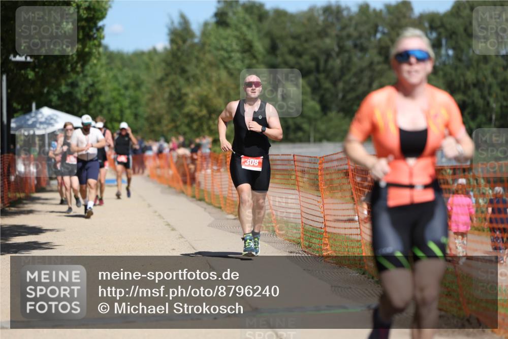 07.09.2025 - 19. Norderstedt Triathlon Michael Strokosch http://msf.ph/oto/8796240 07.09.2025 13:02:44 Laufen 145, 308, 1337 meine-sportfotos.de