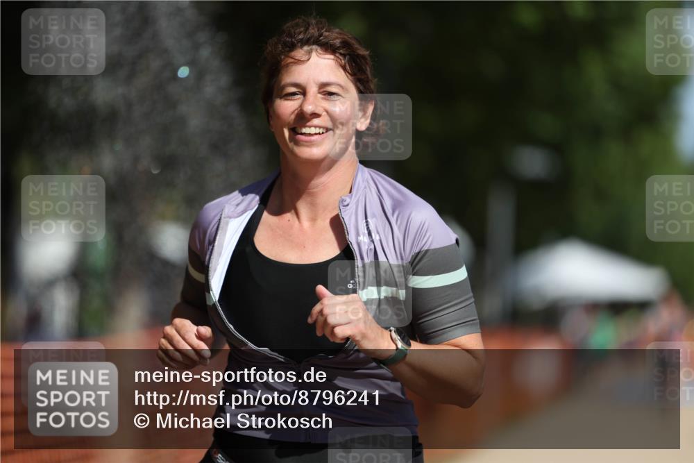 07.09.2025 - 19. Norderstedt Triathlon Michael Strokosch http://msf.ph/oto/8796241 07.09.2025 12:19:21 Laufen 1286 meine-sportfotos.de