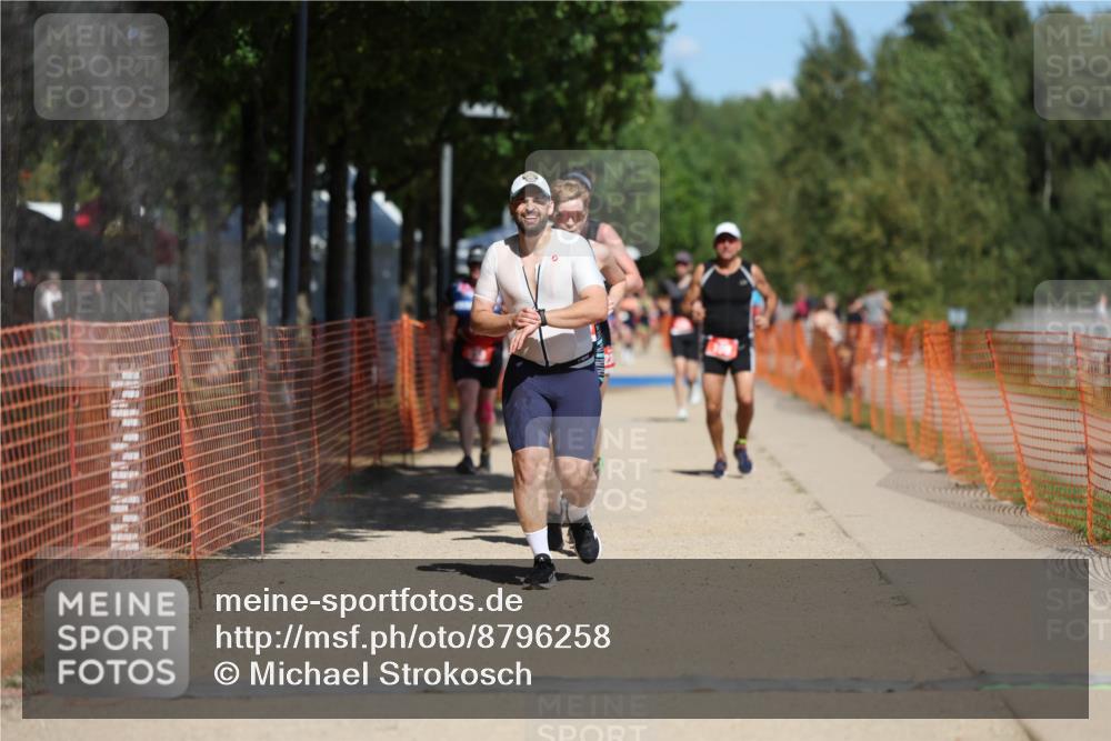 07.09.2025 - 19. Norderstedt Triathlon Michael Strokosch http://msf.ph/oto/8796258 07.09.2025 13:02:50 Laufen 145, 159, 236, 308, 1364 meine-sportfotos.de