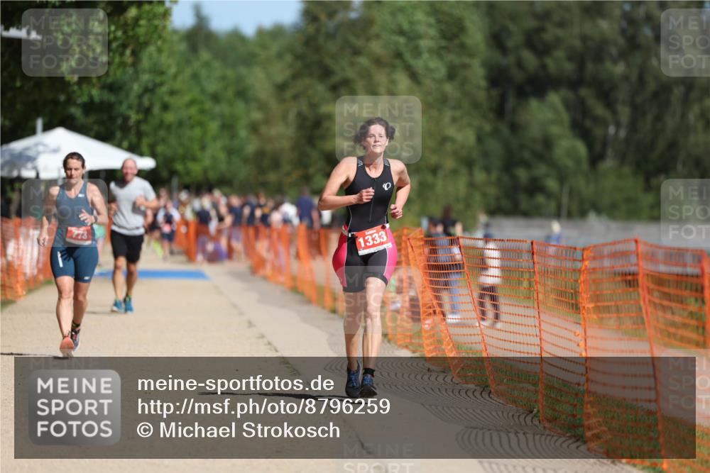 07.09.2025 - 19. Norderstedt Triathlon Michael Strokosch http://msf.ph/oto/8796259 07.09.2025 12:19:27 Laufen 773, 1333 meine-sportfotos.de