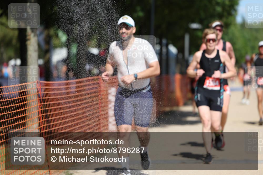 07.09.2025 - 19. Norderstedt Triathlon Michael Strokosch http://msf.ph/oto/8796287 07.09.2025 13:02:52 Laufen 145, 159, 233, 236, 1364 meine-sportfotos.de