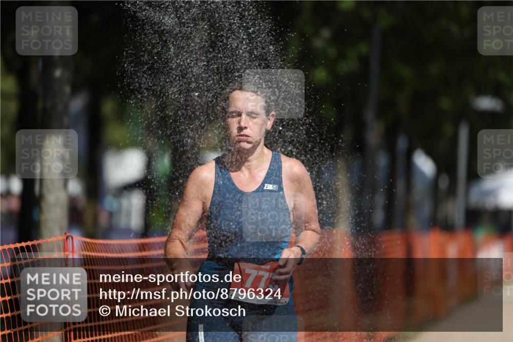 07.09.2025 - 19. Norderstedt Triathlon Michael Strokosch http://msf.ph/oto/8796324 07.09.2025 12:19:36 Laufen 773, 801, 1333 meine-sportfotos.de