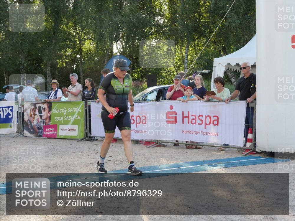 07.09.2025 - 19. Norderstedt Triathlon Zöllner http://msf.ph/oto/8796329 07.09.2025 17:12:58 Ziel 454, 933 meine-sportfotos.de