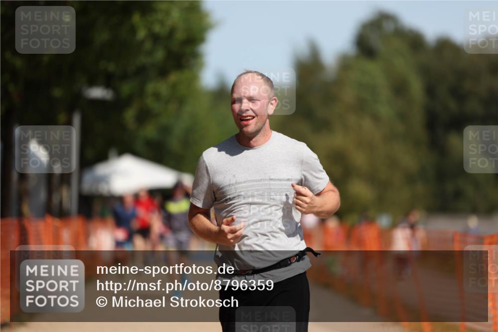 07.09.2025 - 19. Norderstedt Triathlon Michael Strokosch http://msf.ph/oto/8796359 07.09.2025 12:19:39 Laufen 773, 801 meine-sportfotos.de