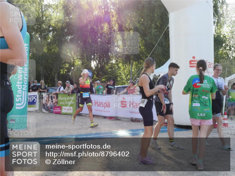 07.09.2025 - 19. Norderstedt Triathlon Zöllner http://msf.ph/oto/8796402 07.09.2025 17:14:26 Ziel 940, 1435, 1472 meine-sportfotos.de