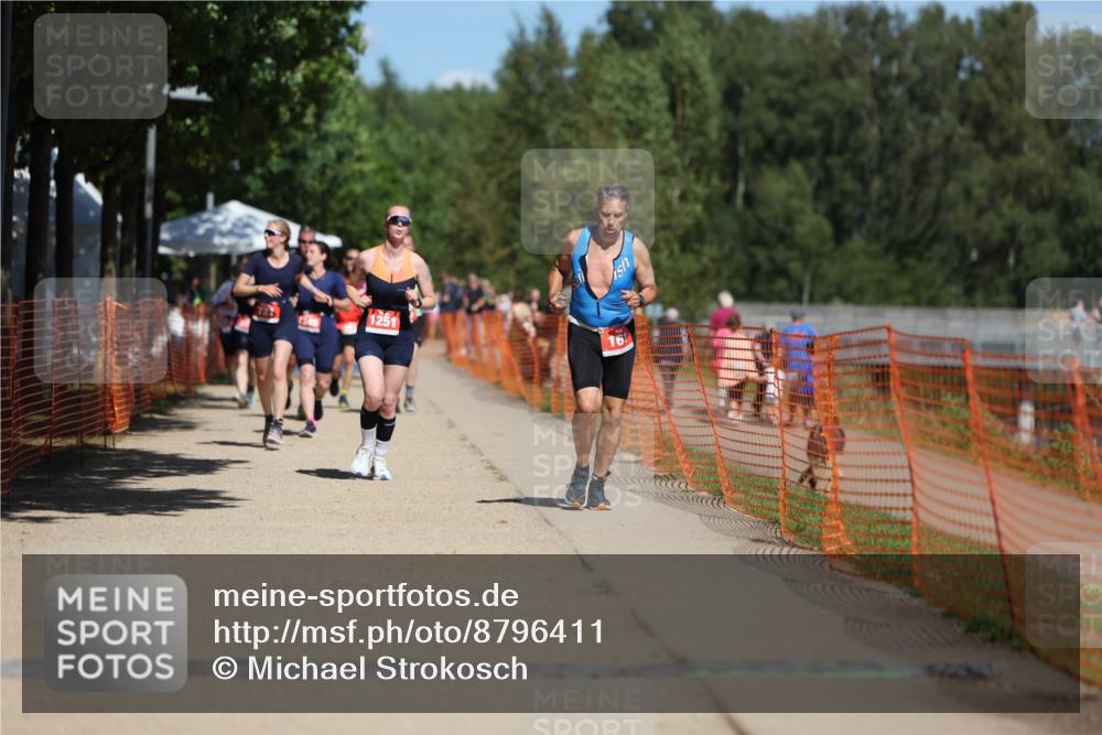 07.09.2025 - 19. Norderstedt Triathlon Michael Strokosch http://msf.ph/oto/8796411 07.09.2025 13:03:16 Laufen 161, 721, 1251, 1345 meine-sportfotos.de