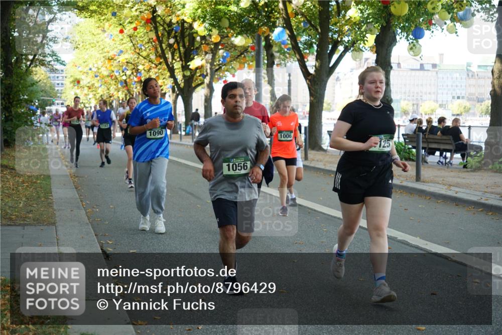 07.09.2025 - BARMER Alsterlauf Yannick Fuchs http://msf.ph/oto/8796429 07.09.2025 11:44:35 Laufen 1163, 1090, 1056, 1006, 125 meine-sportfotos.de