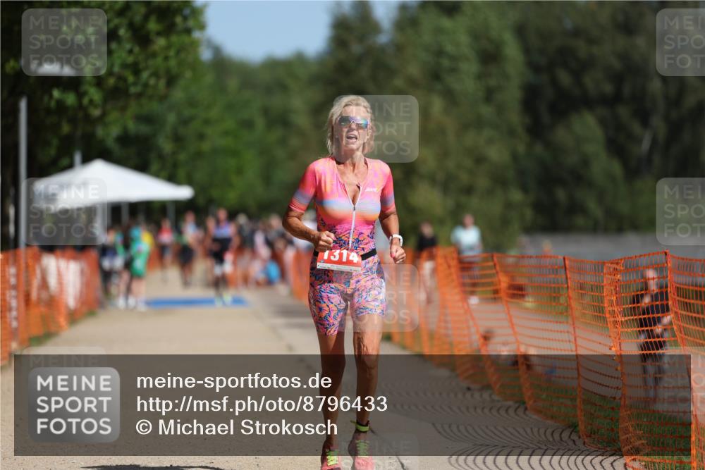 07.09.2025 - 19. Norderstedt Triathlon Michael Strokosch http://msf.ph/oto/8796433 07.09.2025 11:55:00 Laufen 1314 meine-sportfotos.de