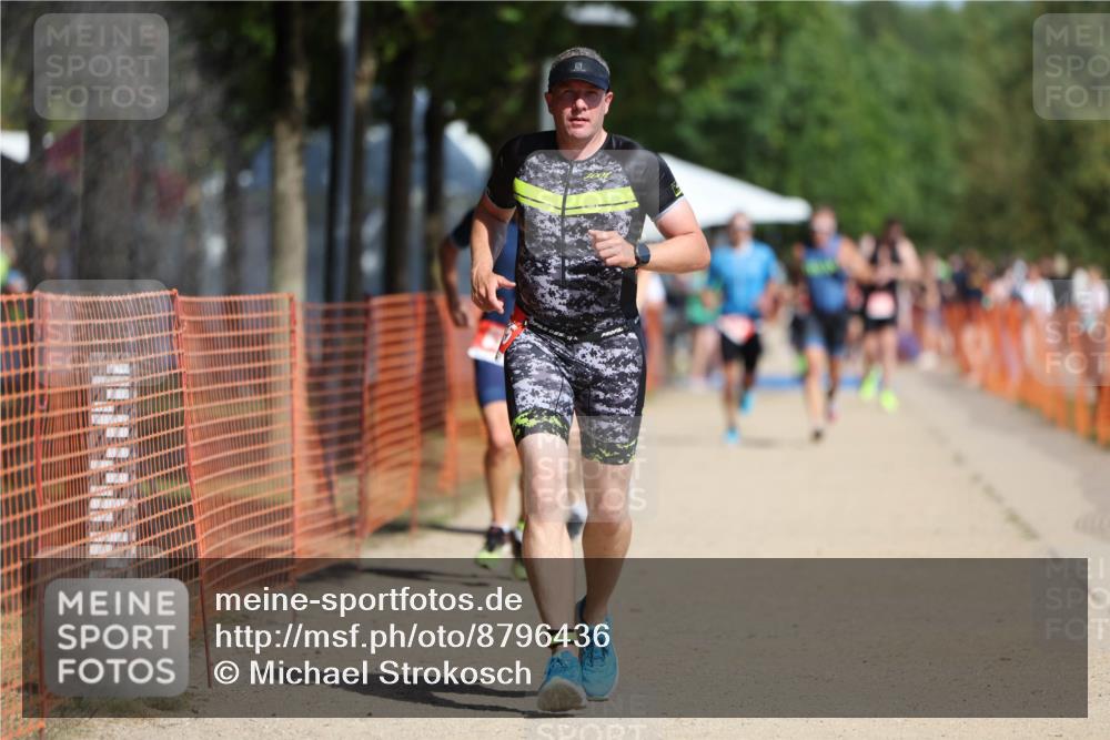 07.09.2025 - 19. Norderstedt Triathlon Michael Strokosch http://msf.ph/oto/8796436 07.09.2025 12:19:47 Laufen 791, 837, 862, 1265 meine-sportfotos.de