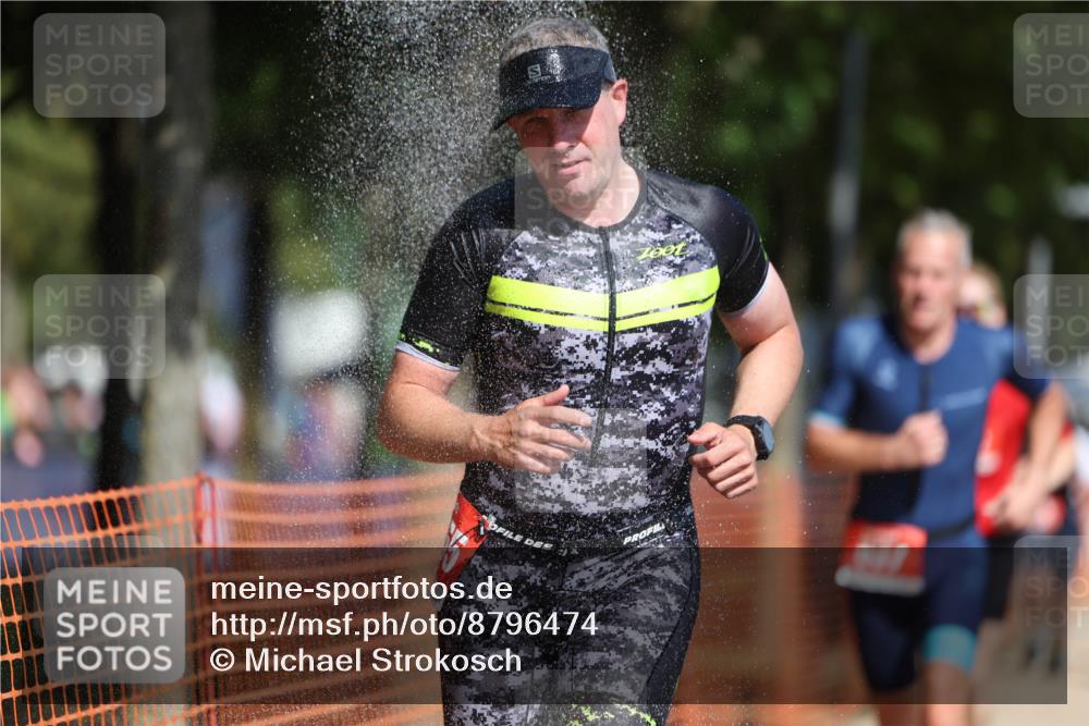 07.09.2025 - 19. Norderstedt Triathlon Michael Strokosch http://msf.ph/oto/8796474 07.09.2025 12:19:49 Laufen 215, 791, 837, 862, 1265 meine-sportfotos.de
