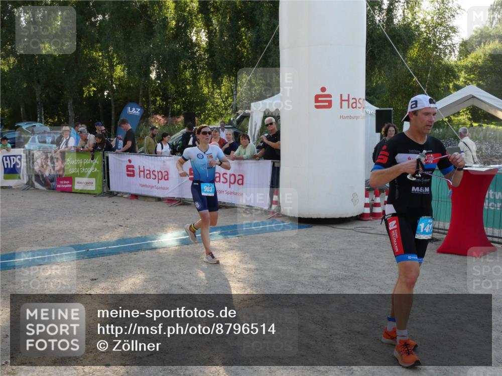 07.09.2025 - 19. Norderstedt Triathlon Zöllner http://msf.ph/oto/8796514 07.09.2025 17:15:45 Ziel 903 meine-sportfotos.de