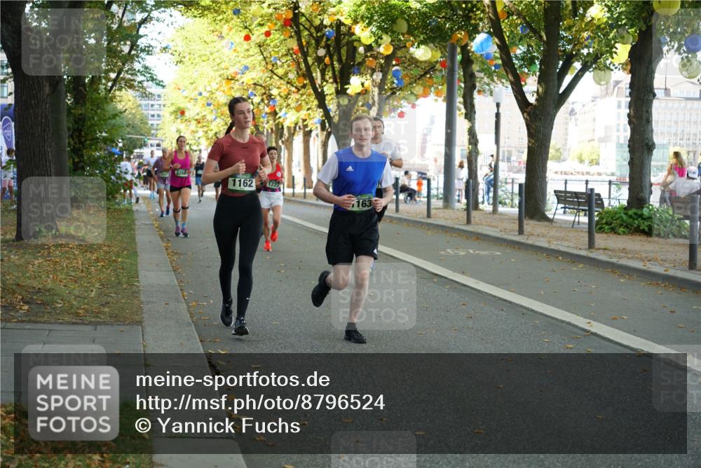 07.09.2025 - BARMER Alsterlauf Yannick Fuchs http://msf.ph/oto/8796524 07.09.2025 11:44:40 Laufen 4, 8268, 1162, 1222, 163 meine-sportfotos.de