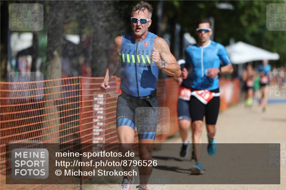 07.09.2025 - 19. Norderstedt Triathlon Michael Strokosch http://msf.ph/oto/8796526 07.09.2025 12:19:54 Laufen 215, 791, 815, 837, 862 meine-sportfotos.de