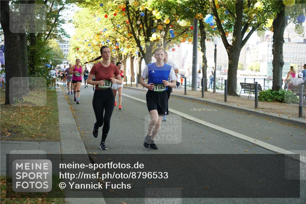 07.09.2025 - BARMER Alsterlauf Yannick Fuchs http://msf.ph/oto/8796533 07.09.2025 11:44:40 Laufen 8266, 62, 1163 meine-sportfotos.de