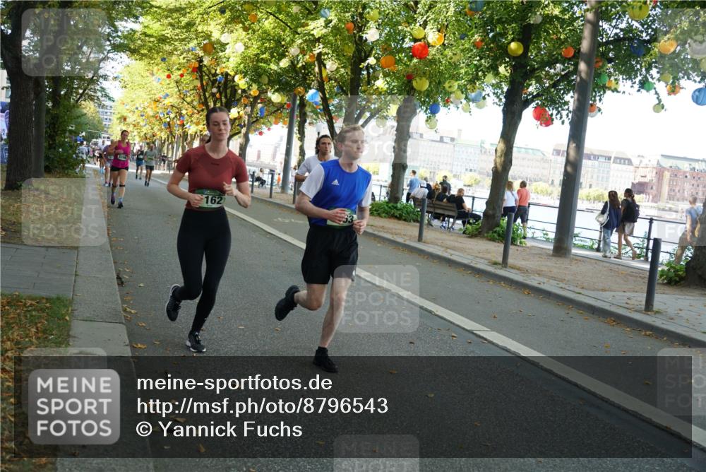 07.09.2025 - BARMER Alsterlauf Yannick Fuchs http://msf.ph/oto/8796543 07.09.2025 11:44:42 Laufen 291 meine-sportfotos.de