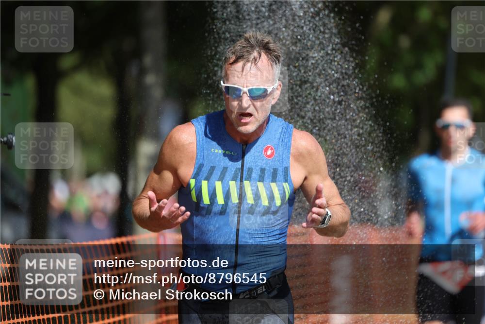 07.09.2025 - 19. Norderstedt Triathlon Michael Strokosch http://msf.ph/oto/8796545 07.09.2025 12:19:55 Laufen 215, 791, 815, 862 meine-sportfotos.de