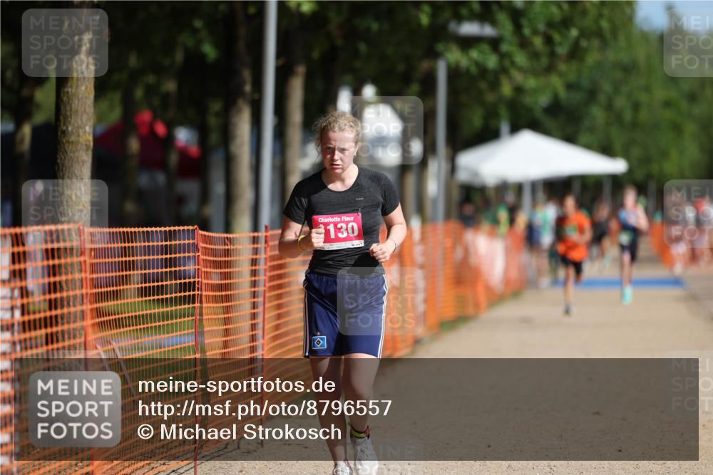 07.09.2025 - 19. Norderstedt Triathlon Michael Strokosch http://msf.ph/oto/8796557 07.09.2025 10:52:20 Laufen 86, 1130 meine-sportfotos.de