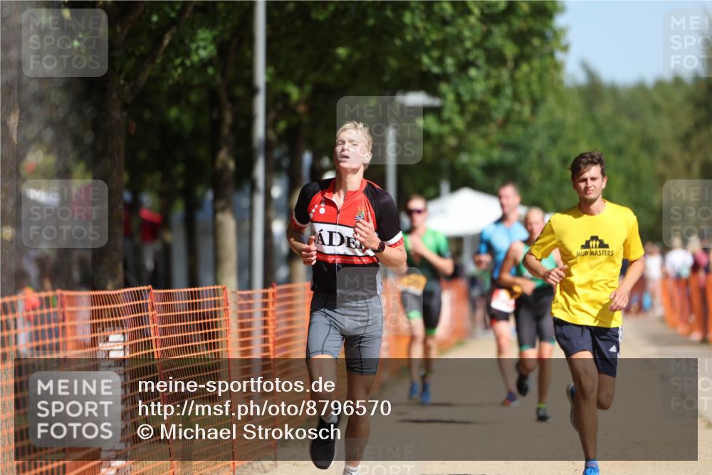 07.09.2025 - 19. Norderstedt Triathlon Michael Strokosch http://msf.ph/oto/8796570 07.09.2025 11:55:24 Laufen 228, 710, 734, 746, 1164, 1173, 1202 meine-sportfotos.de