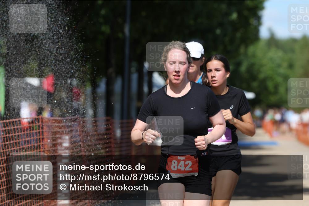 07.09.2025 - 19. Norderstedt Triathlon Michael Strokosch http://msf.ph/oto/8796574 07.09.2025 13:54:45 Laufen 270, 321, 842 meine-sportfotos.de