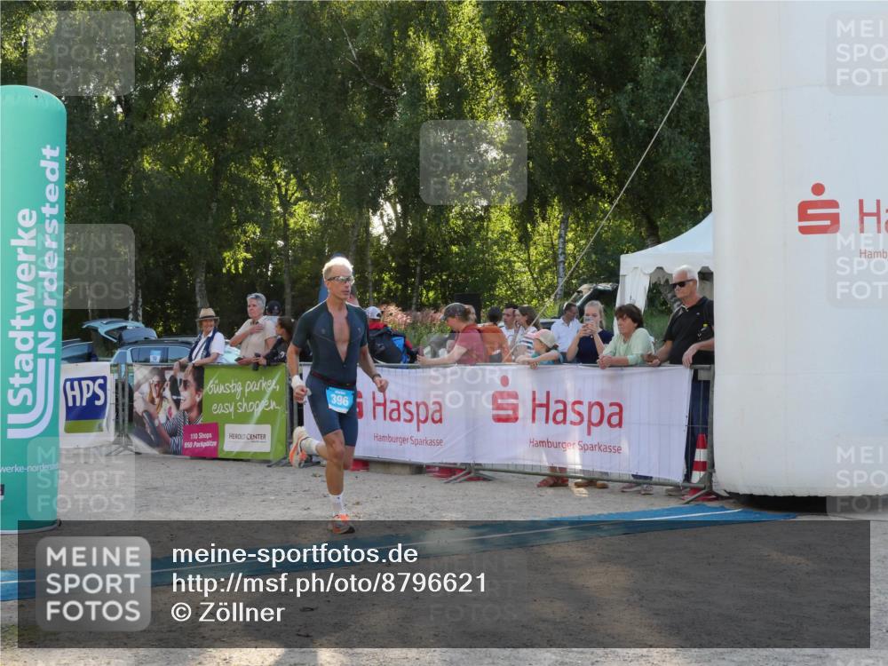 07.09.2025 - 19. Norderstedt Triathlon Zöllner http://msf.ph/oto/8796621 07.09.2025 17:16:51 Ziel 396 meine-sportfotos.de