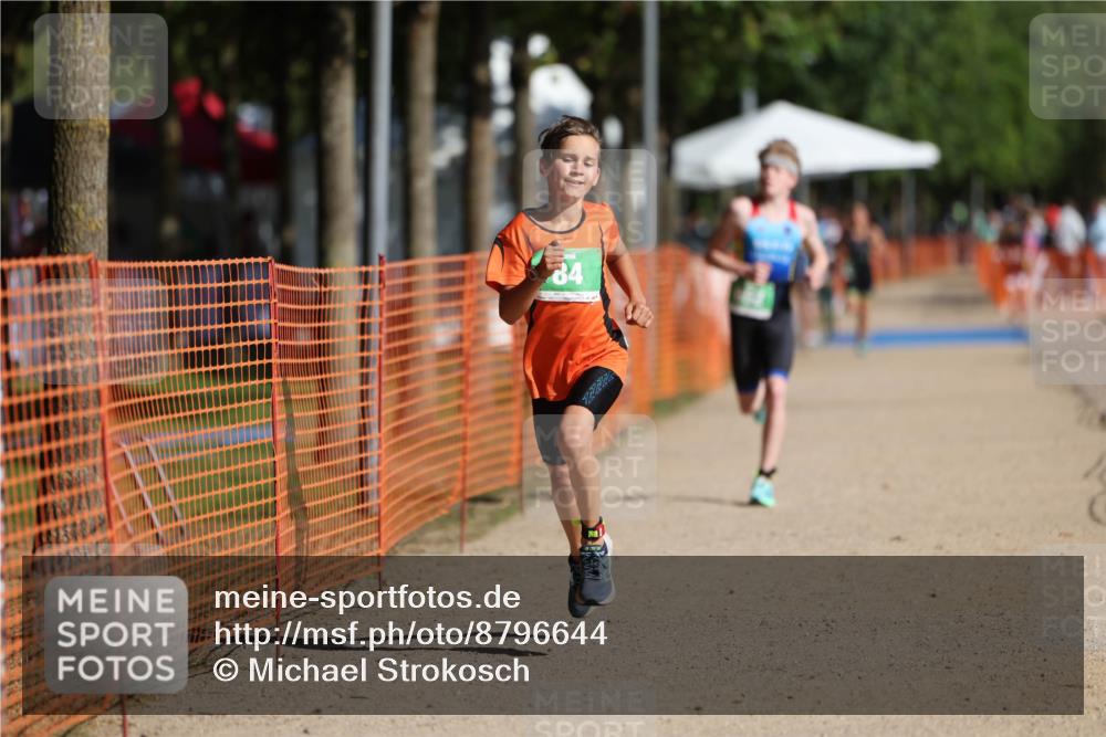 07.09.2025 - 19. Norderstedt Triathlon Michael Strokosch http://msf.ph/oto/8796644 07.09.2025 10:52:26 Laufen 84, 652, 1130 meine-sportfotos.de