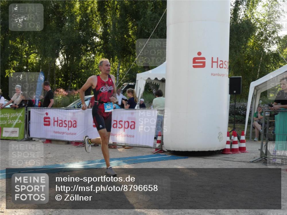 07.09.2025 - 19. Norderstedt Triathlon Zöllner http://msf.ph/oto/8796658 07.09.2025 17:17:10 Ziel 362 meine-sportfotos.de