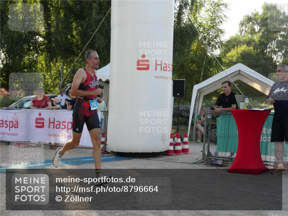 07.09.2025 - 19. Norderstedt Triathlon Zöllner http://msf.ph/oto/8796664 07.09.2025 17:17:11 Ziel 362 meine-sportfotos.de