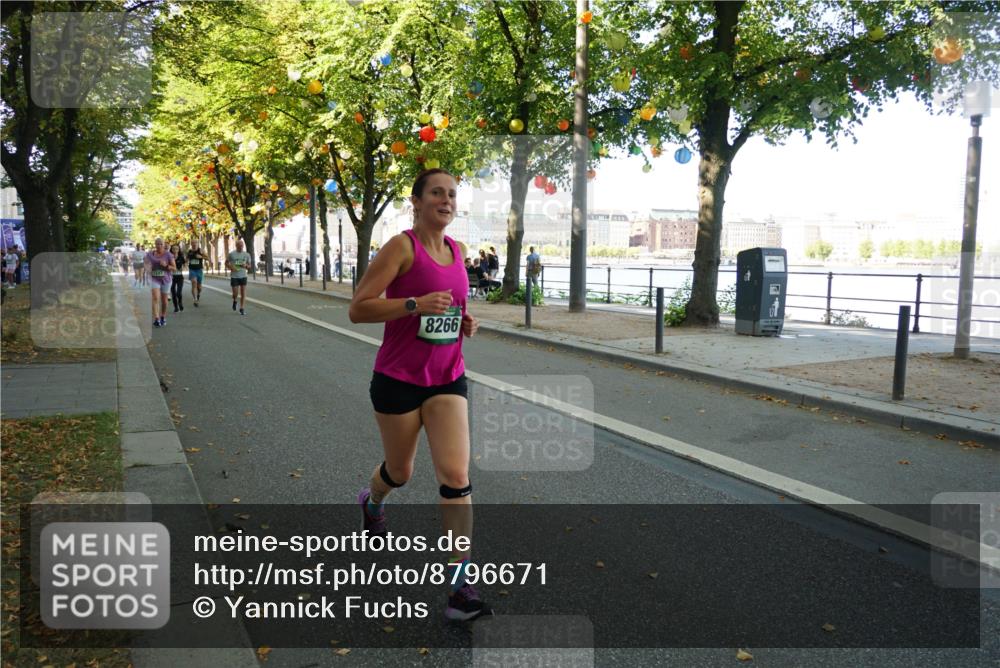 07.09.2025 - BARMER Alsterlauf Yannick Fuchs http://msf.ph/oto/8796671 07.09.2025 11:44:47 Laufen 8266 meine-sportfotos.de