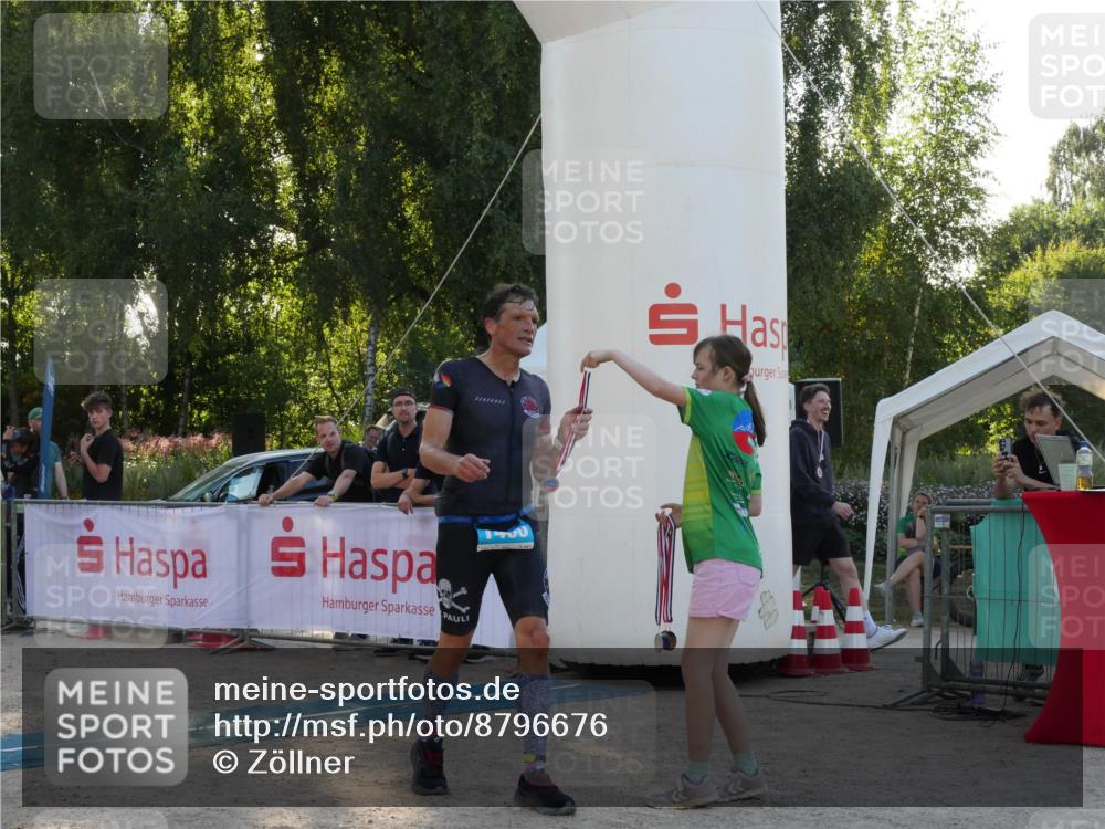 07.09.2025 - 19. Norderstedt Triathlon Zöllner http://msf.ph/oto/8796676 07.09.2025 17:18:59 Ziel 1460 meine-sportfotos.de