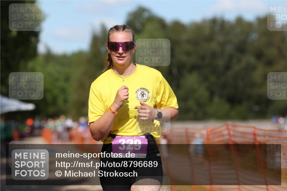 07.09.2025 - 19. Norderstedt Triathlon Michael Strokosch http://msf.ph/oto/8796689 07.09.2025 13:55:33 Laufen 329 meine-sportfotos.de