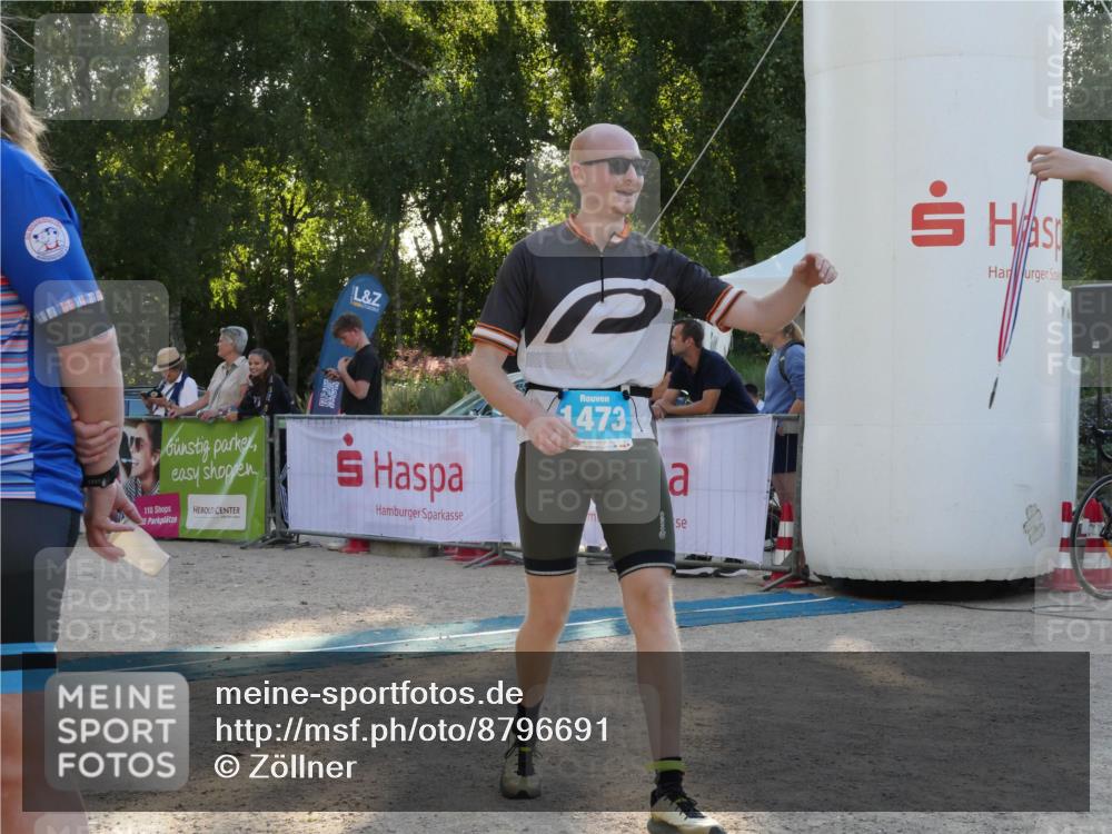 07.09.2025 - 19. Norderstedt Triathlon Zöllner http://msf.ph/oto/8796691 07.09.2025 17:19:14 Ziel 1473 meine-sportfotos.de