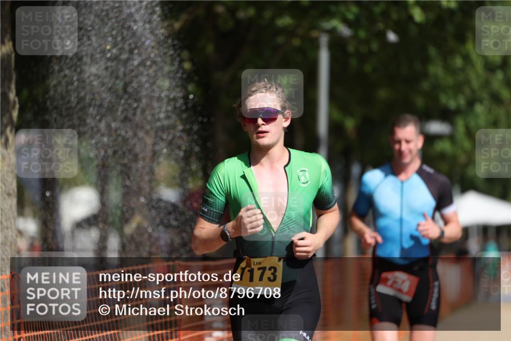 07.09.2025 - 19. Norderstedt Triathlon Michael Strokosch http://msf.ph/oto/8796708 07.09.2025 11:55:29 Laufen 228, 710, 734, 1164, 1173, 1202 meine-sportfotos.de
