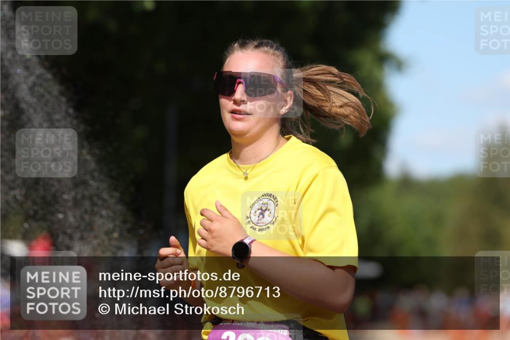 07.09.2025 - 19. Norderstedt Triathlon Michael Strokosch http://msf.ph/oto/8796713 07.09.2025 13:55:34 Laufen 329 meine-sportfotos.de