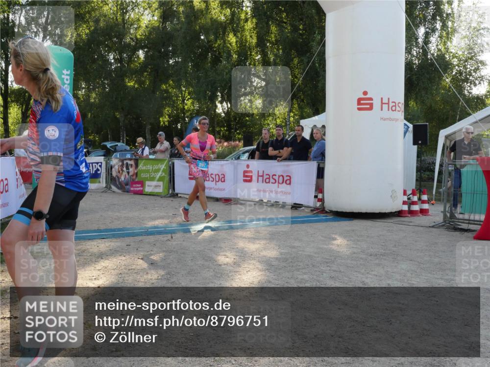 07.09.2025 - 19. Norderstedt Triathlon Zöllner http://msf.ph/oto/8796751 07.09.2025 17:19:52 Ziel 897 meine-sportfotos.de