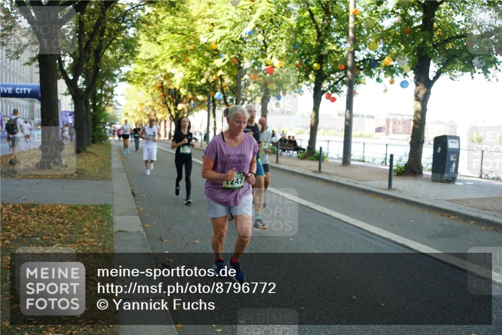07.09.2025 - BARMER Alsterlauf Yannick Fuchs http://msf.ph/oto/8796772 07.09.2025 11:44:52 Laufen 1217, 247 meine-sportfotos.de