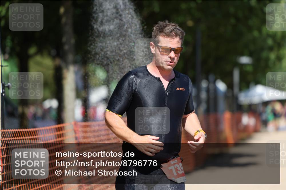 07.09.2025 - 19. Norderstedt Triathlon Michael Strokosch http://msf.ph/oto/8796776 07.09.2025 13:03:34 Laufen 739 meine-sportfotos.de