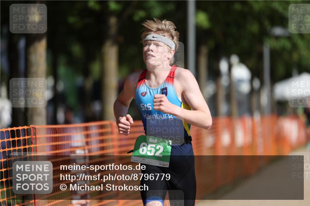 07.09.2025 - 19. Norderstedt Triathlon Michael Strokosch http://msf.ph/oto/8796779 07.09.2025 10:52:30 Laufen 84, 652 meine-sportfotos.de