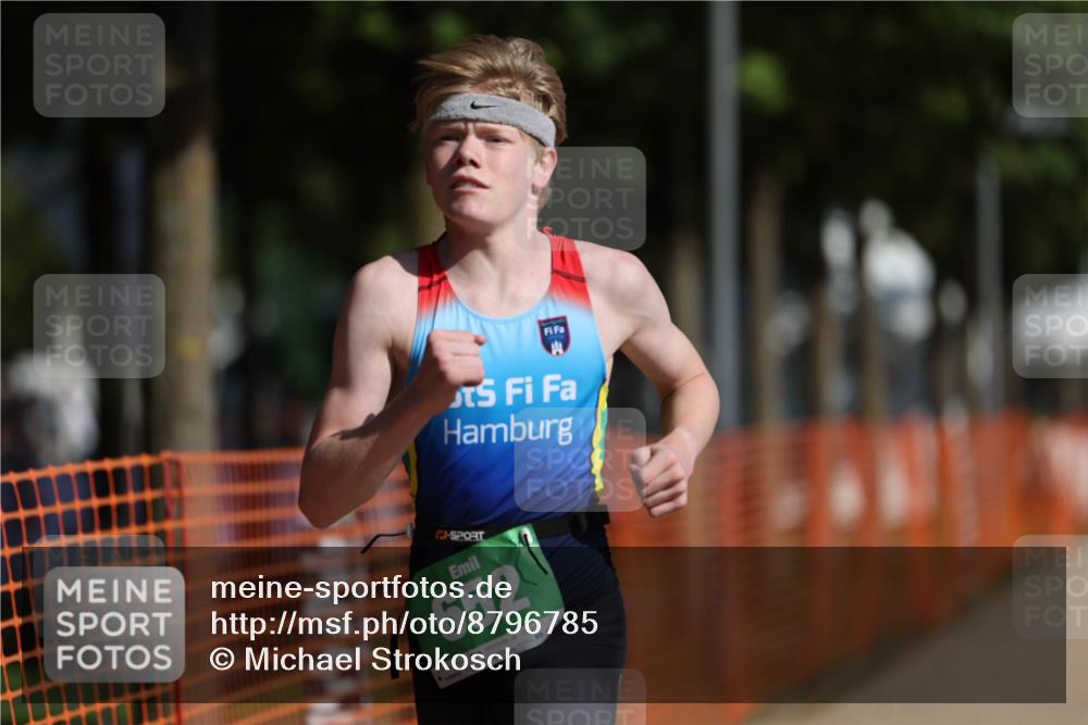07.09.2025 - 19. Norderstedt Triathlon Michael Strokosch http://msf.ph/oto/8796785 07.09.2025 10:52:31 Laufen 84, 652 meine-sportfotos.de