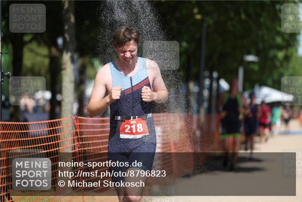 07.09.2025 - 19. Norderstedt Triathlon Michael Strokosch http://msf.ph/oto/8796823 07.09.2025 13:03:52 Laufen 216, 218, 725, 1385 meine-sportfotos.de